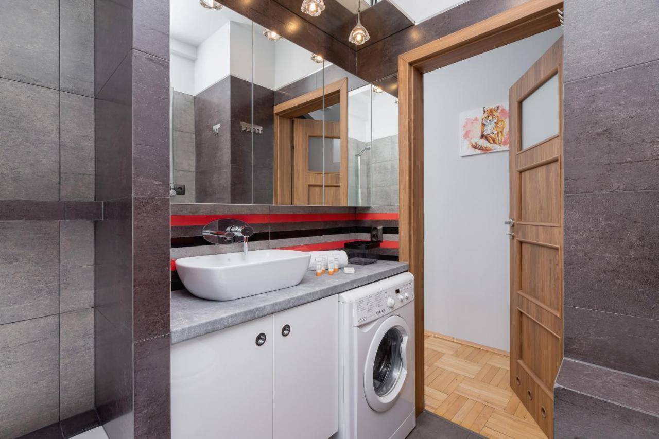 Lagiewniki Sanctuary One Bedroom Apartment By Renters Krakau Buitenkant foto