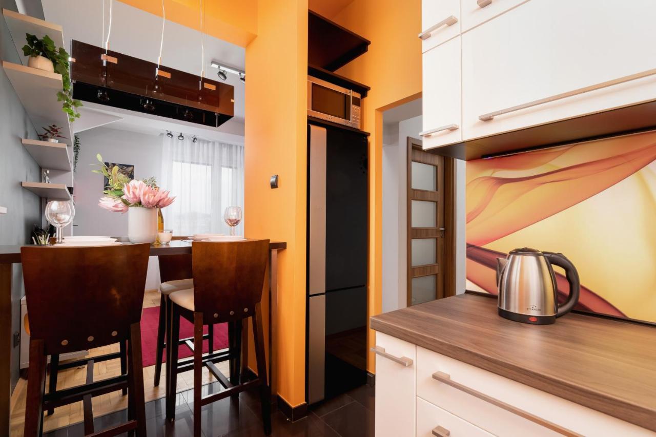 Lagiewniki Sanctuary One Bedroom Apartment By Renters Krakau Buitenkant foto